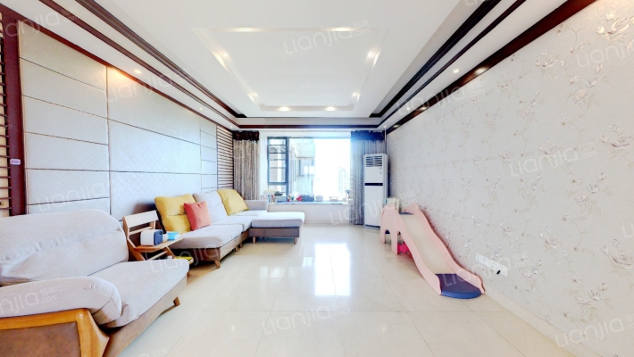 景山一号二手房实景图