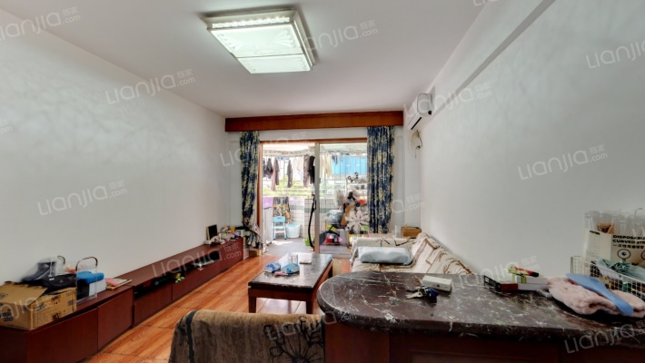 泰华花园二手房实景图