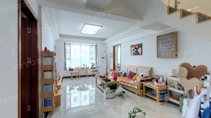 天晟明苑二手房实景图