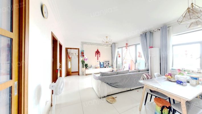 丰泰橡树溪谷二手房实景图