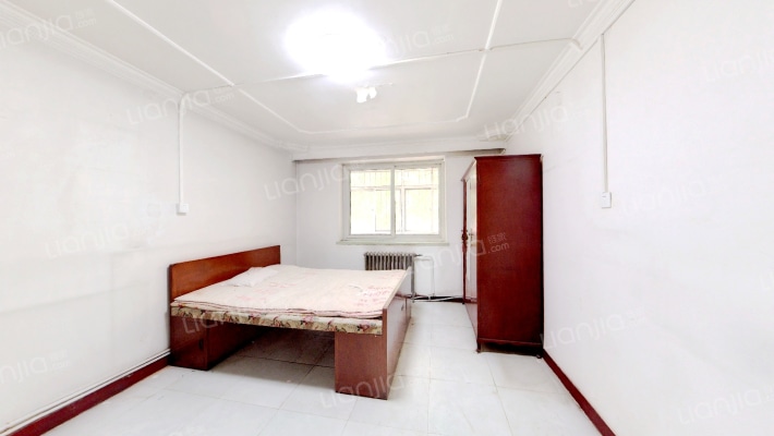 新闻西里二手房实景图