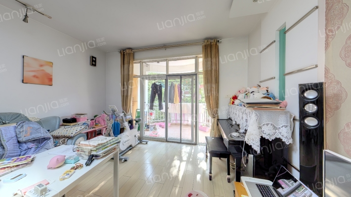 人信奥林花园冠军苑二手房实景图