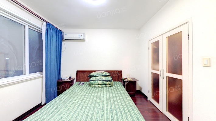 西荡苑桃苑二手房实景图