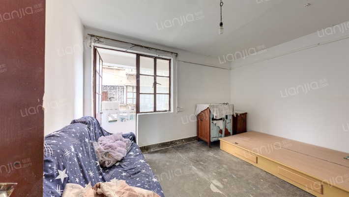 普照常村二手房实景图