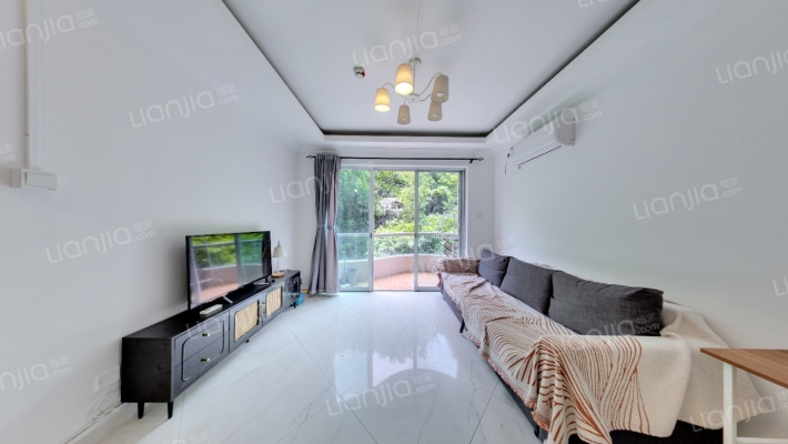 山湖居一期二手房实景图