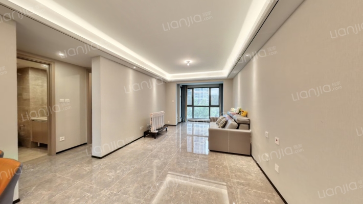 融创海逸长洲三四期二手房实景图