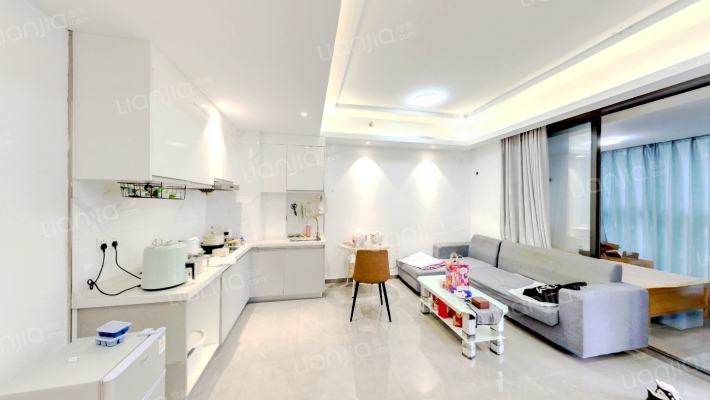 海雅缤纷城二手房实景图