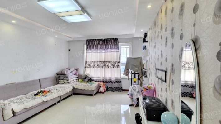 荣旺天下C区二手房实景图