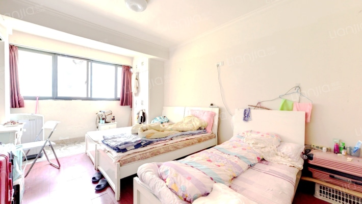 秋涛北路322号二手房实景图