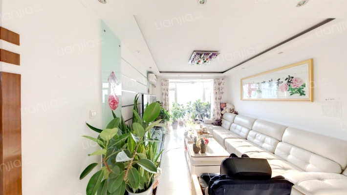 东方之珠二手房实景图