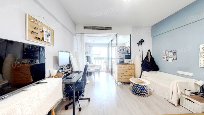 江畔国际二手房实景图