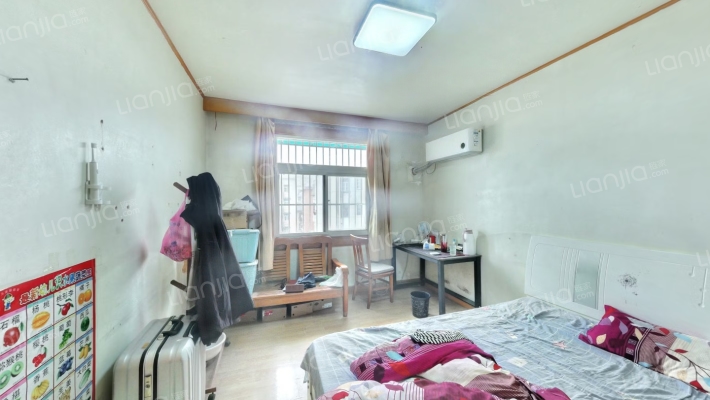 淮河路421号二手房实景图