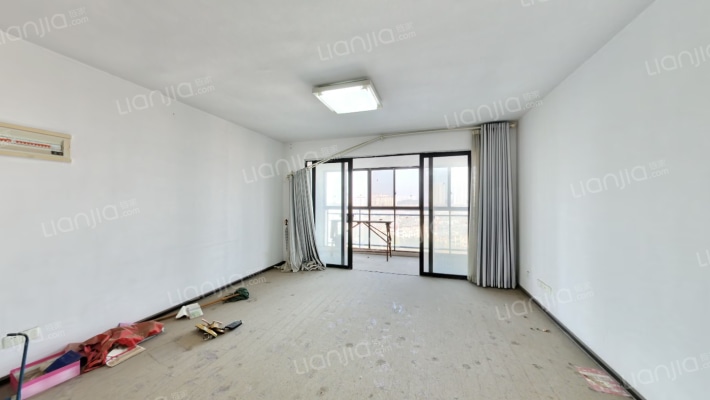 松雅湖金岸二手房实景图