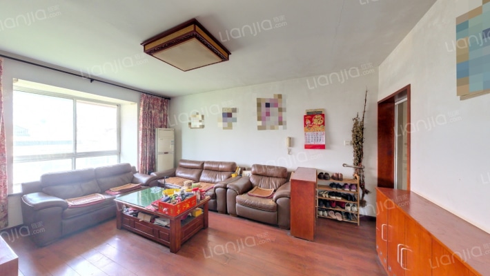 龙吉湾小区二手房实景图