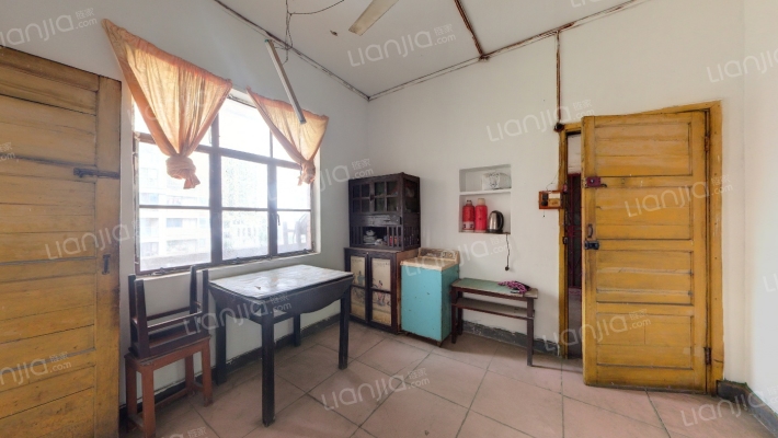 江联小区南区二手房实景图