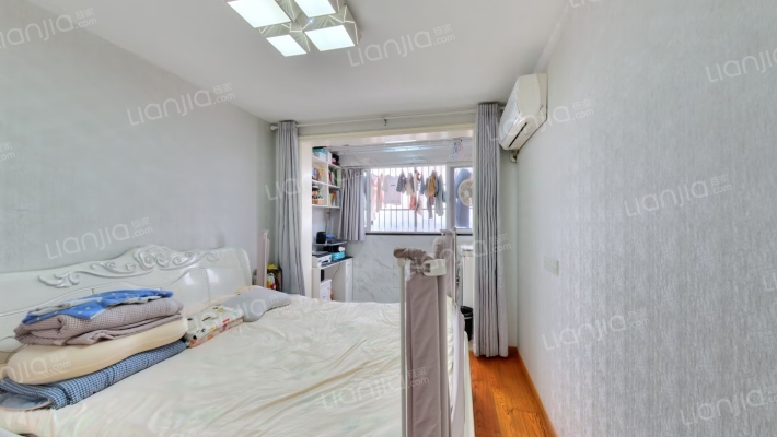 估衣廊二手房实景图