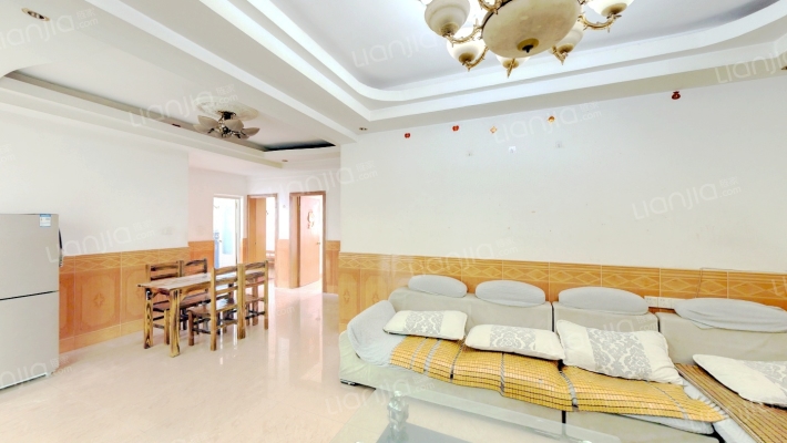 田美小区二手房实景图