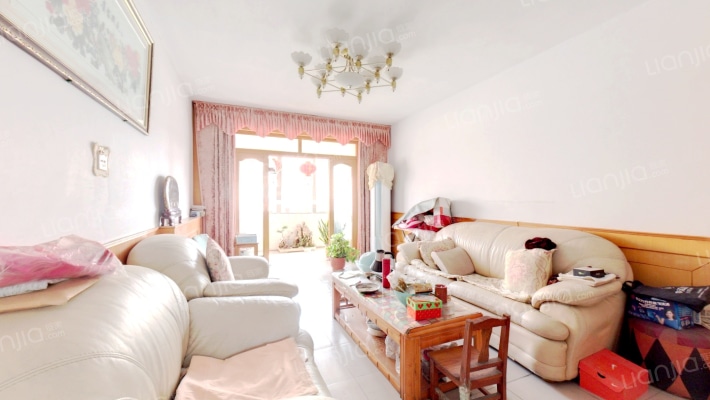 丝绸小区二手房实景图