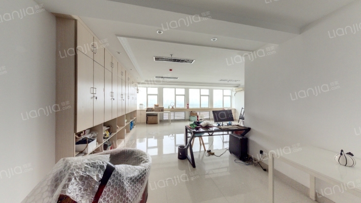 四季食品城二手房实景图