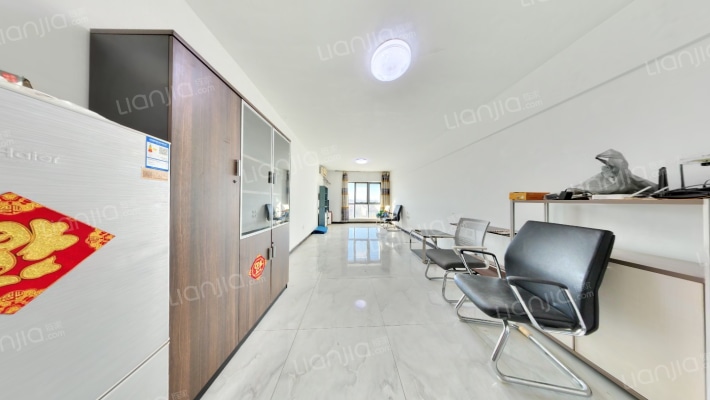 东贸国际公寓二手房实景图