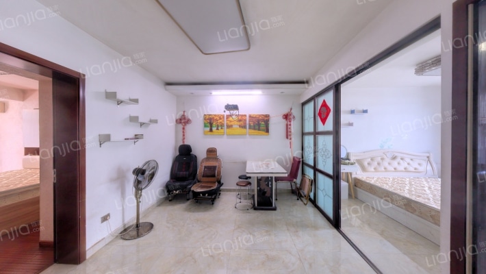 教工住宅楼二手房实景图