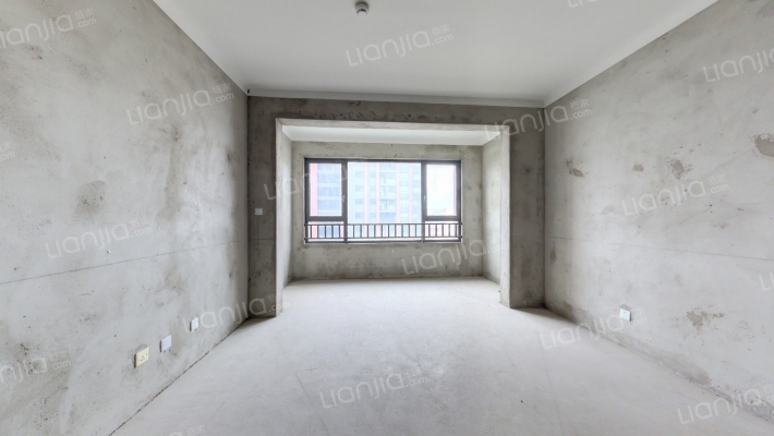 伊顿蓝庭二手房实景图