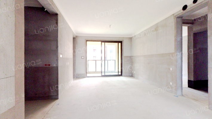 普罗理想国西8苑二手房实景图