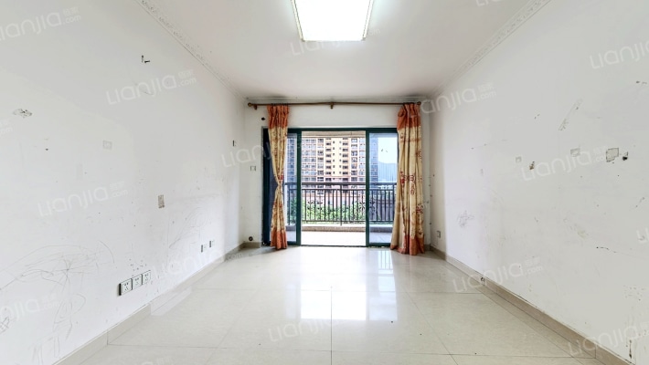 新园华府一期二手房实景图