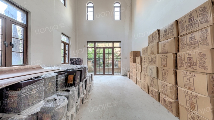 海湾国际名苑二手房实景图