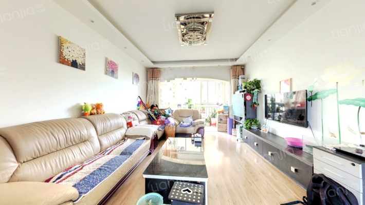 怡锦苑南区二手房实景图