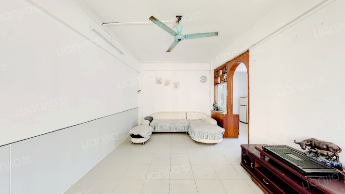 平远直街二手房实景图