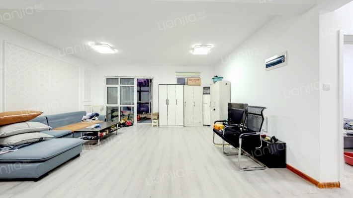 天一赫廷二手房实景图