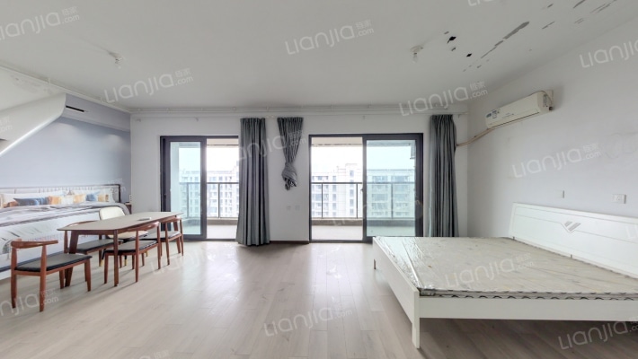 中南天樾二手房实景图