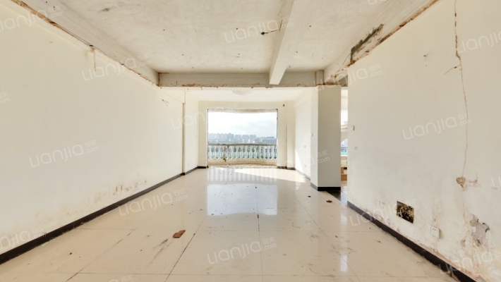 秀苑海景花园二手房实景图