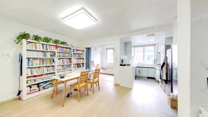 建设西路140弄二手房实景图