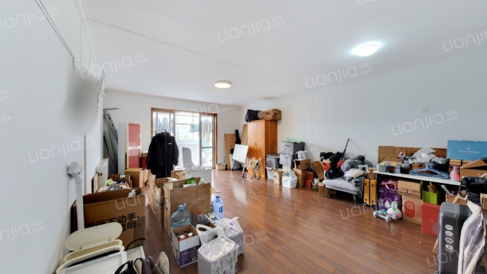龙跃苑三区二手房实景图