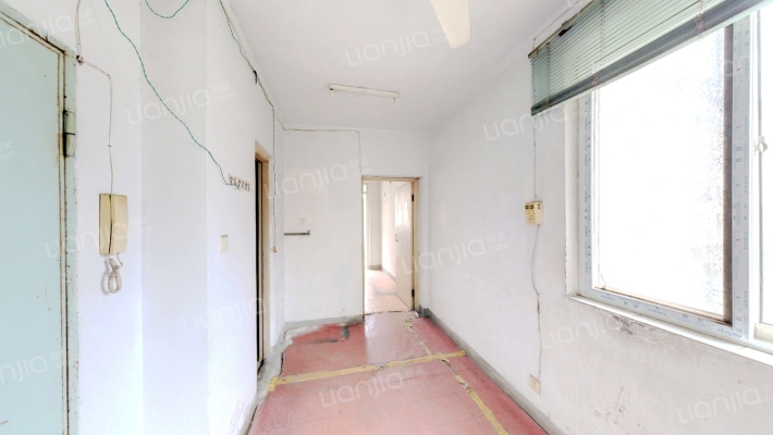 风光里一期二手房实景图