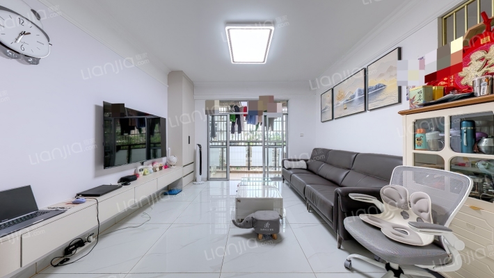 宝源花园二手房实景图