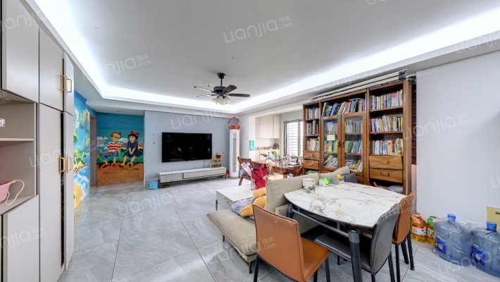 万科城一期二手房实景图