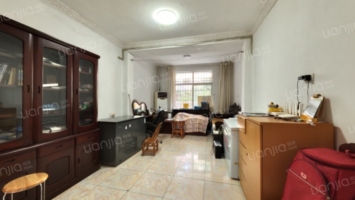 银苑小区二手房实景图