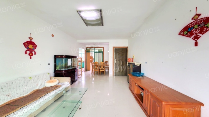 华润新苑二手房实景图