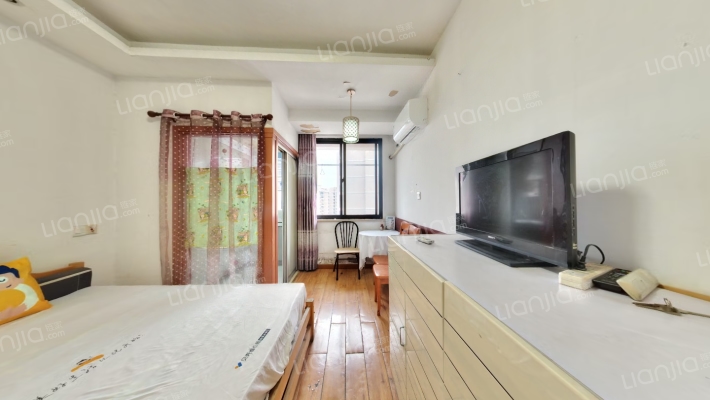 月亮湾大花园二手房实景图