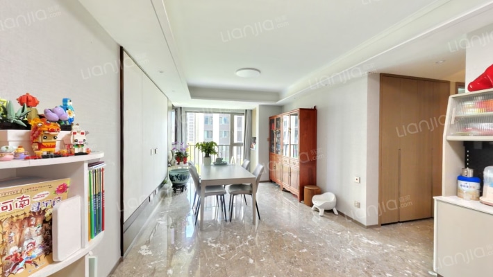 体北鲁能公馆二手房实景图