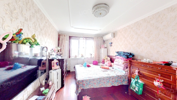 康定里二手房实景图