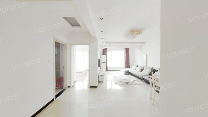 招商依云郡二手房实景图