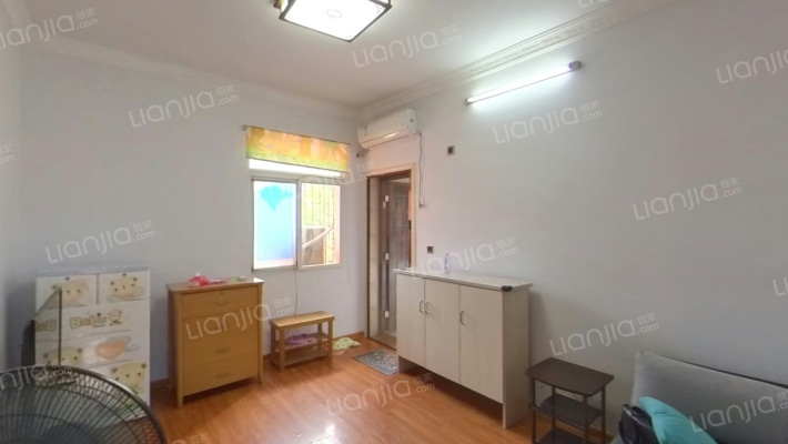 青年路小学家属房二手房实景图