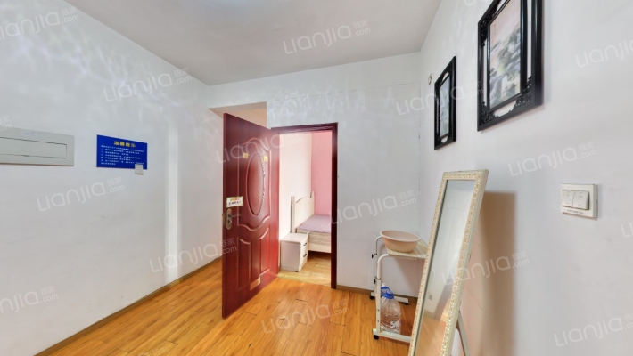 壹中心二手房实景图