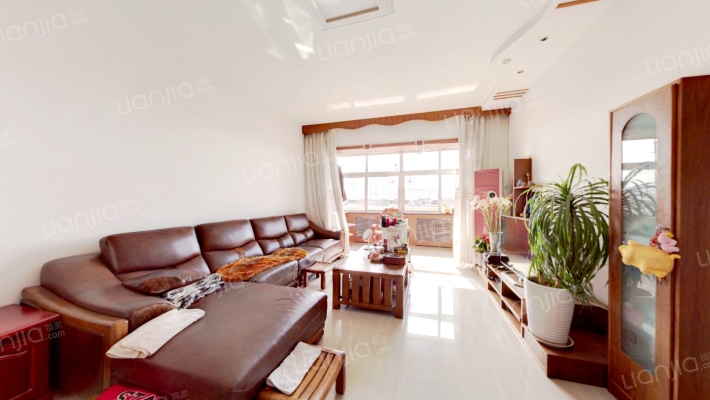 沿湖小区二手房实景图