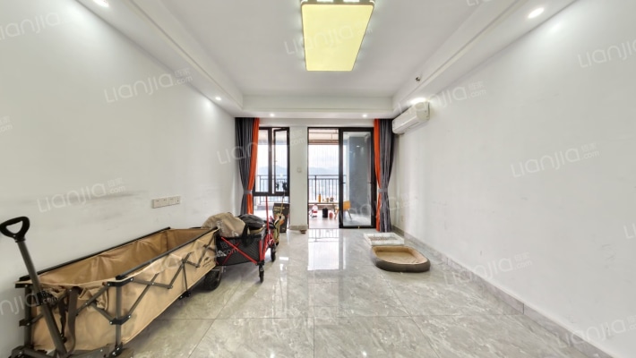 凤凰公馆二手房实景图