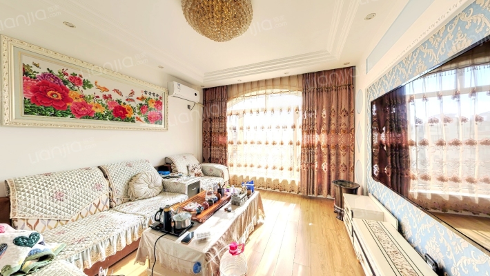 颐海听鸥二手房实景图